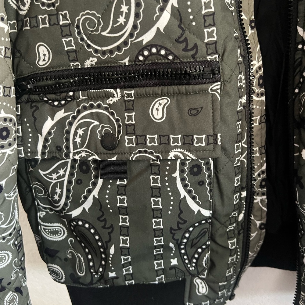 Levi's Black And White Patterned Jacket Bomber - image 8